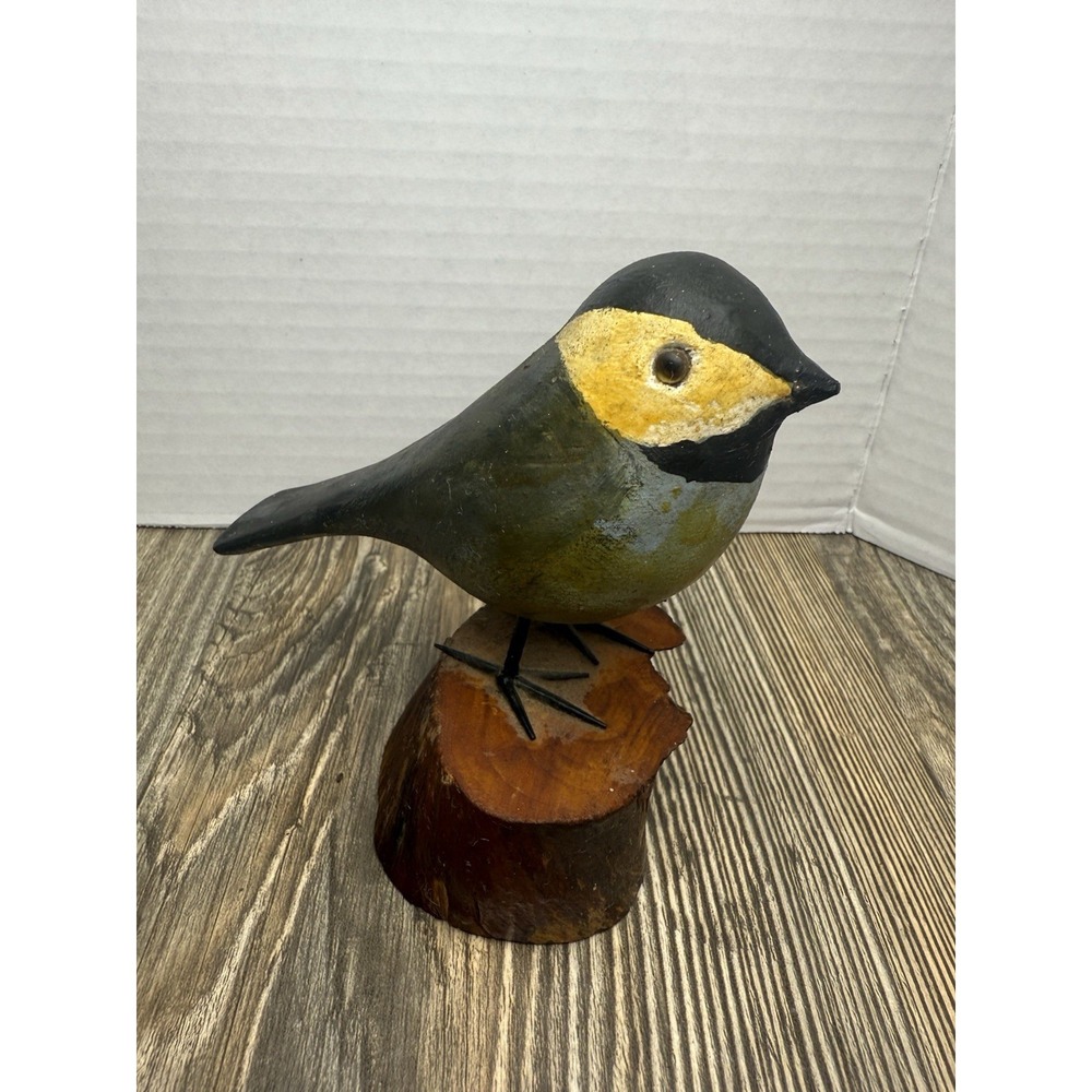 VTG Carved‎ Wooden Warbler Bird